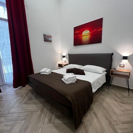 Dimora Dei Decumani Bed & Breakfast เนเปิลส์ ภายนอก รูปภาพ